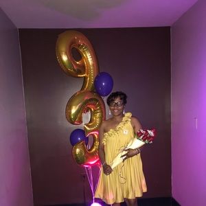 Meet your Posher, Shineka